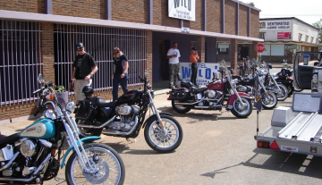 10-4-bikes-2-003-1024x768.jpg
