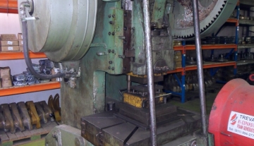 SDC14816-768x1024.jpg