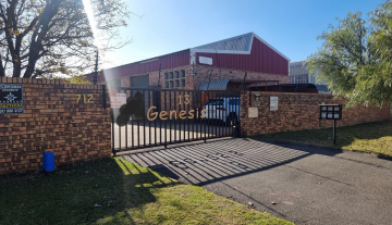 Secure Park - Mini unit - 140 m2 - Alrode South 